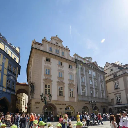 Old Town Square 27 Praga